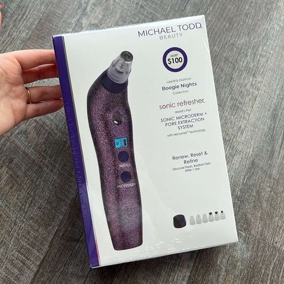 Micheal Todd Beauty - Picture 1 of 3